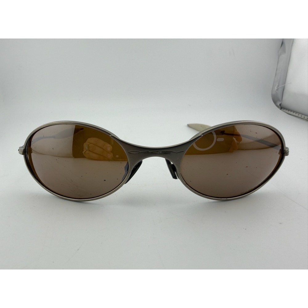 Vintage E Wire 90's Oakley Sunglasses Gray Vintage Titanium Brown Lens Wrap USA